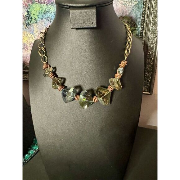 Handmade Statement Necklace Adjustable Chain Lobster Clasp - Picture 1 of 3